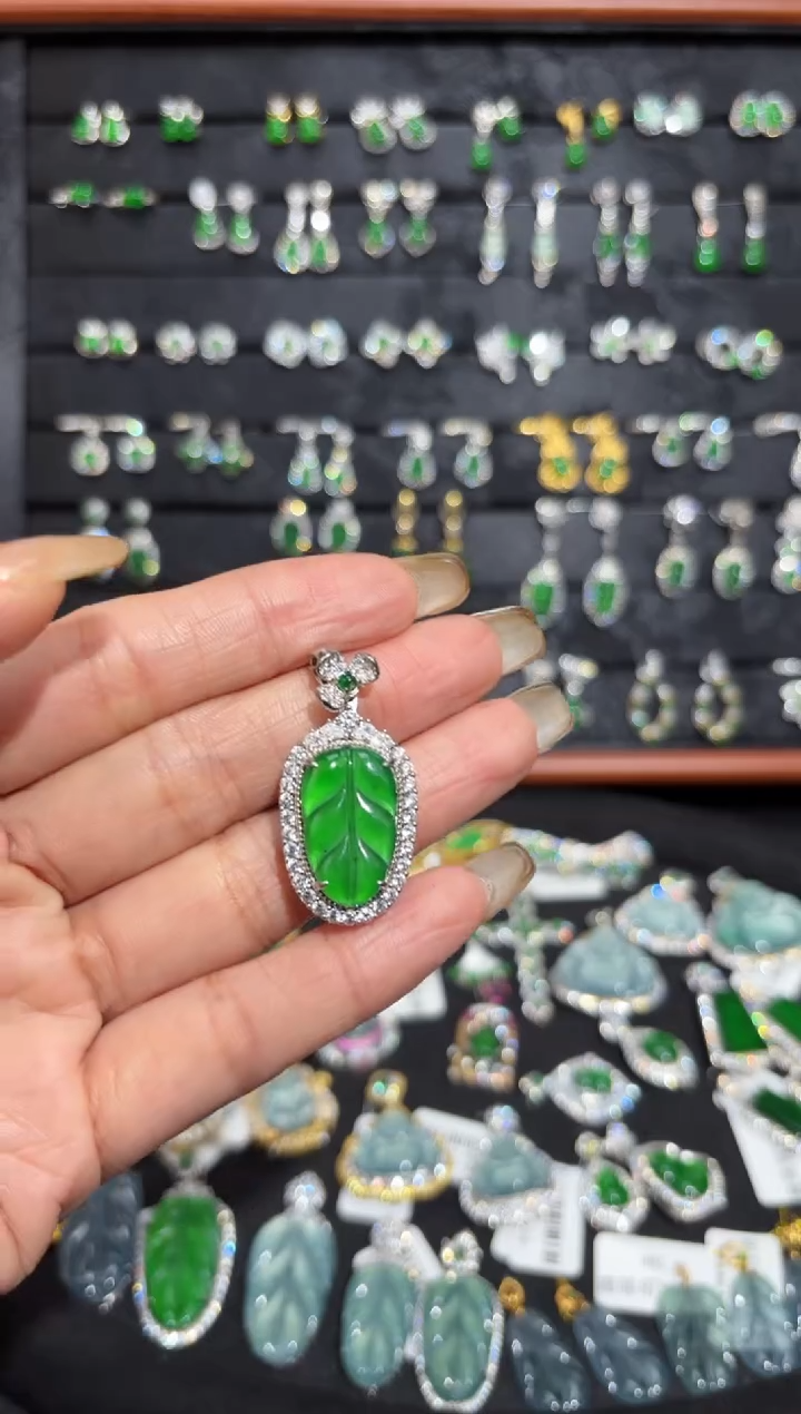 【闪购商品】翡翠颈饰银S925镶嵌叶子/支持复检/一件