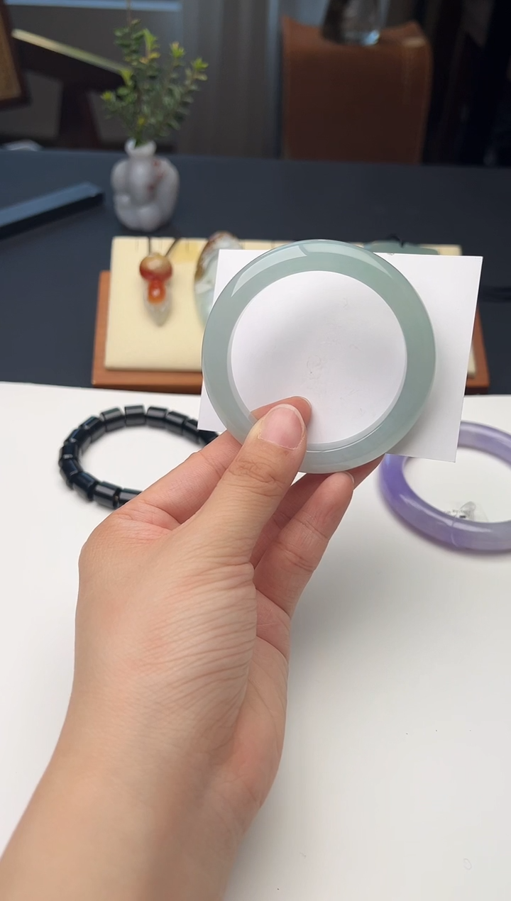 未镶嵌手镯翡翠天空蓝