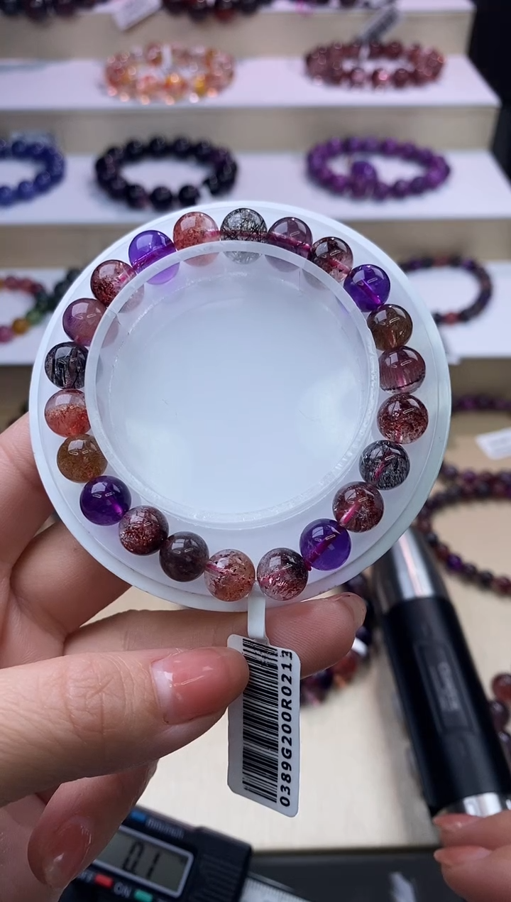 【闪购商品】水晶手链未镶嵌黑加仑超七8m+