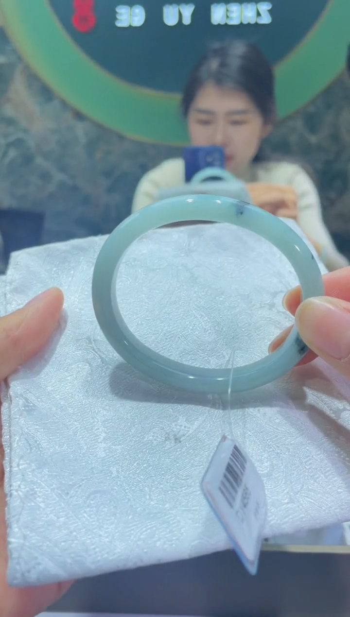 【闪购商品】翡翠手镯未镶嵌95130000
