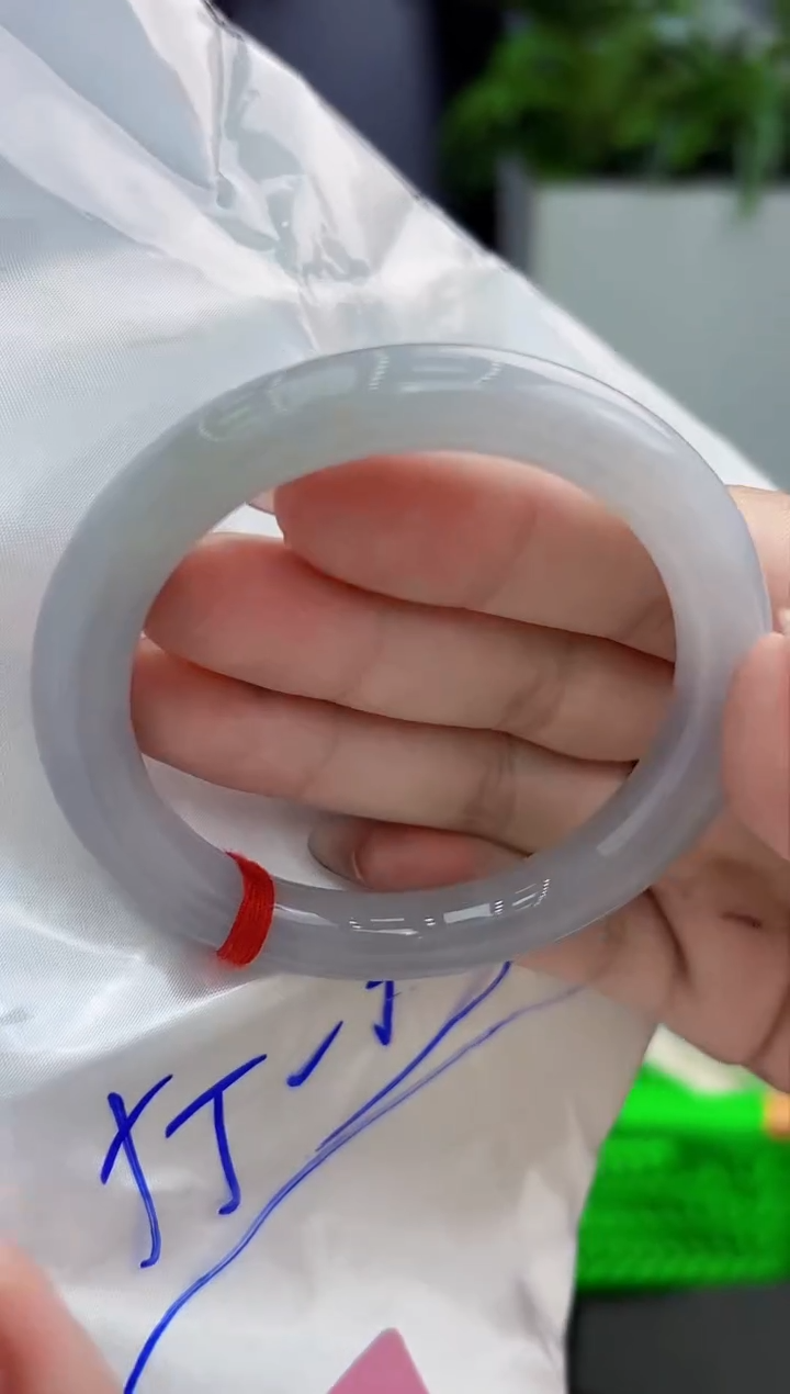 【闪购商品】翡翠手镯未镶嵌翡翠手镯