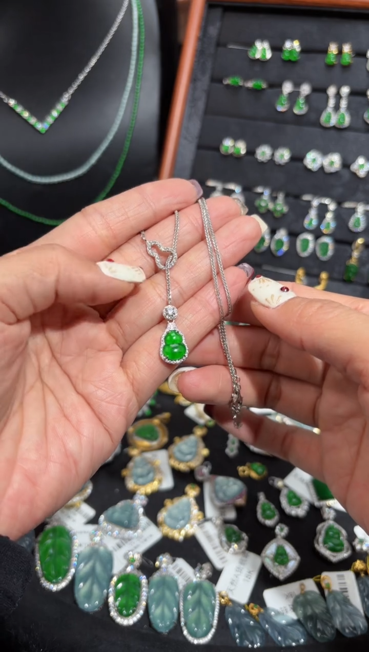 【闪购商品】翡翠颈饰银S925镶嵌葫芦/支持复检/一件