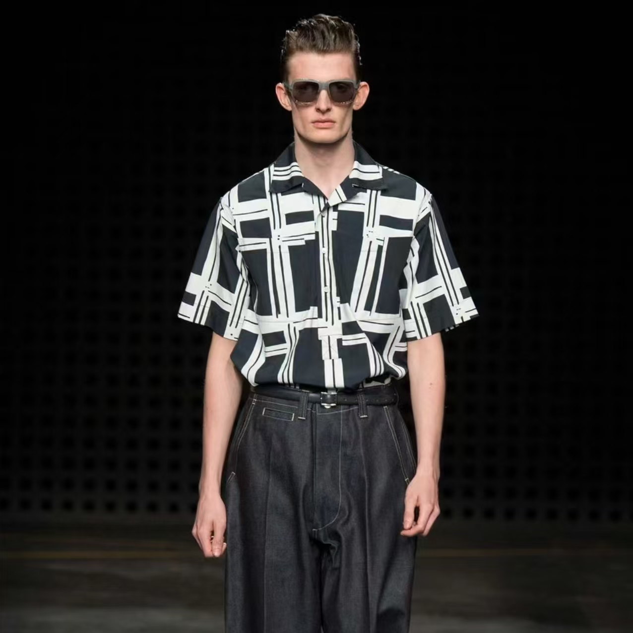 160新款潮流百搭外套-XX907