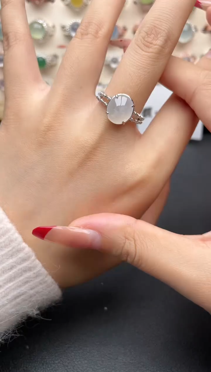 【闪购商品】翡翠戒指银S925镶嵌一物一证一礼盒