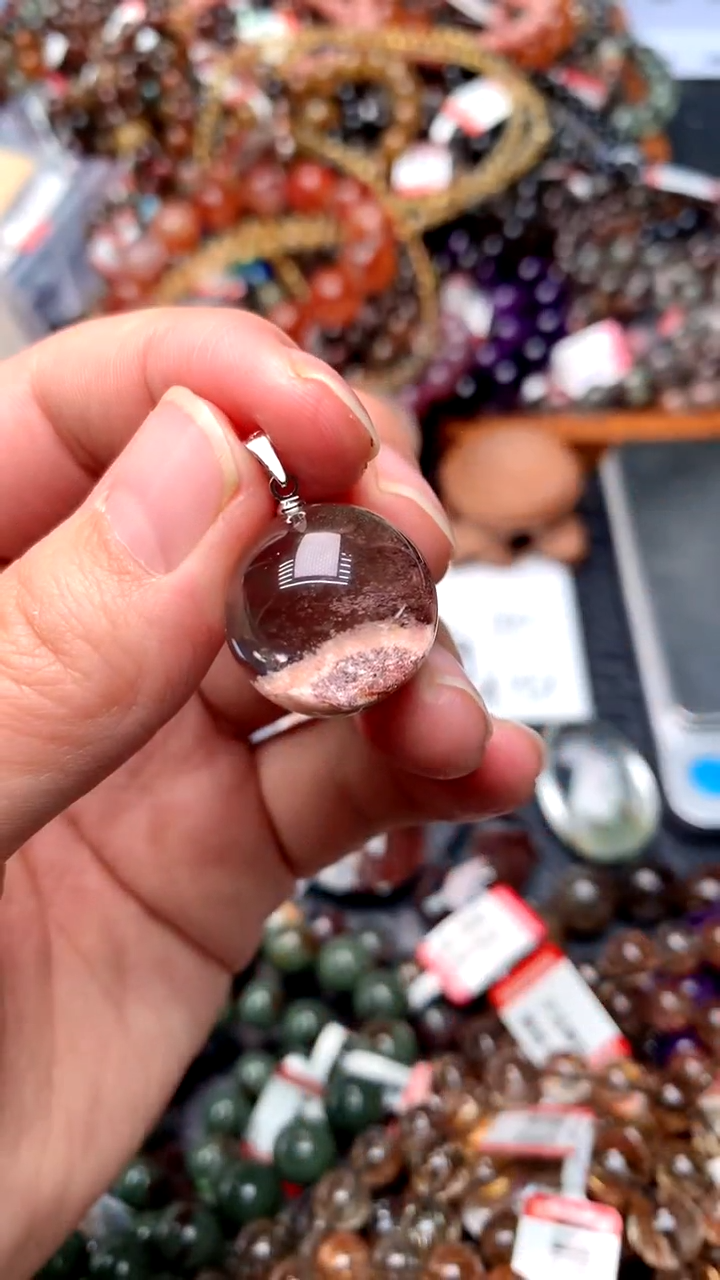 【闪购商品】水晶吊坠(赠链)合金天然209