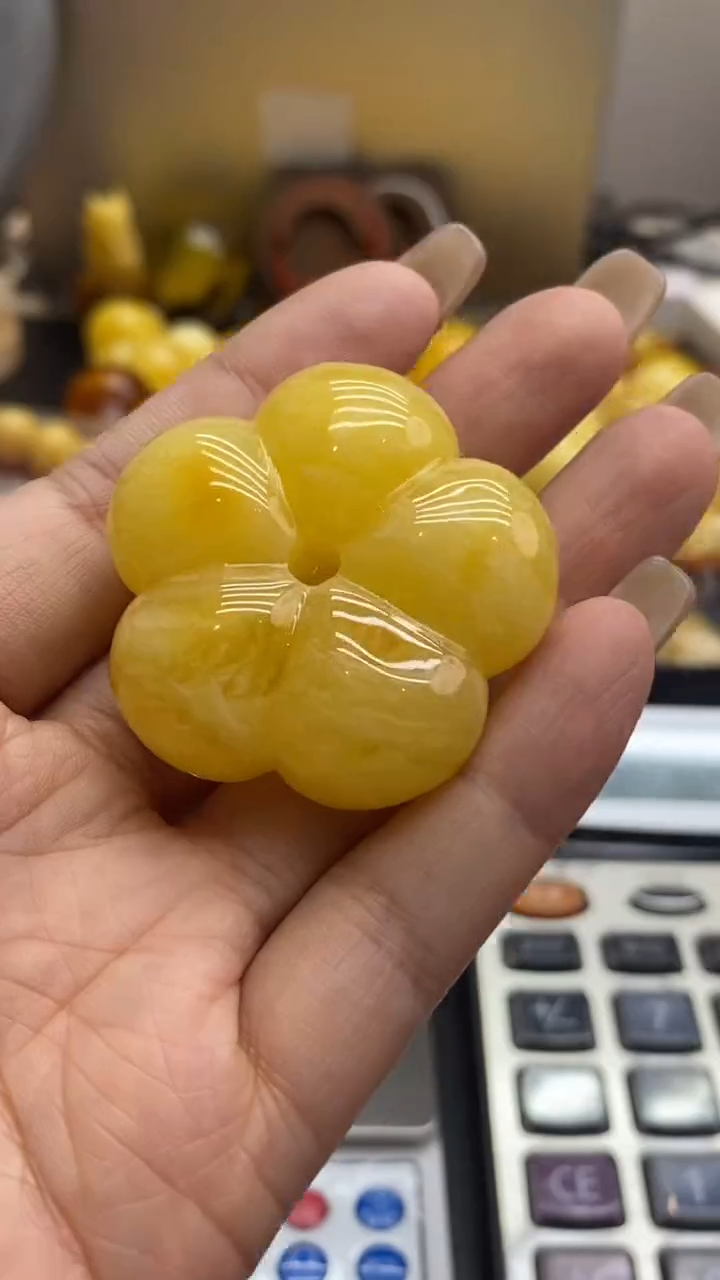 琥珀未镶嵌珠宝奇石2078