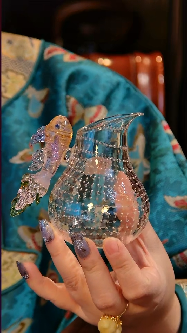 姜*公道杯。。。。。。。。。。。