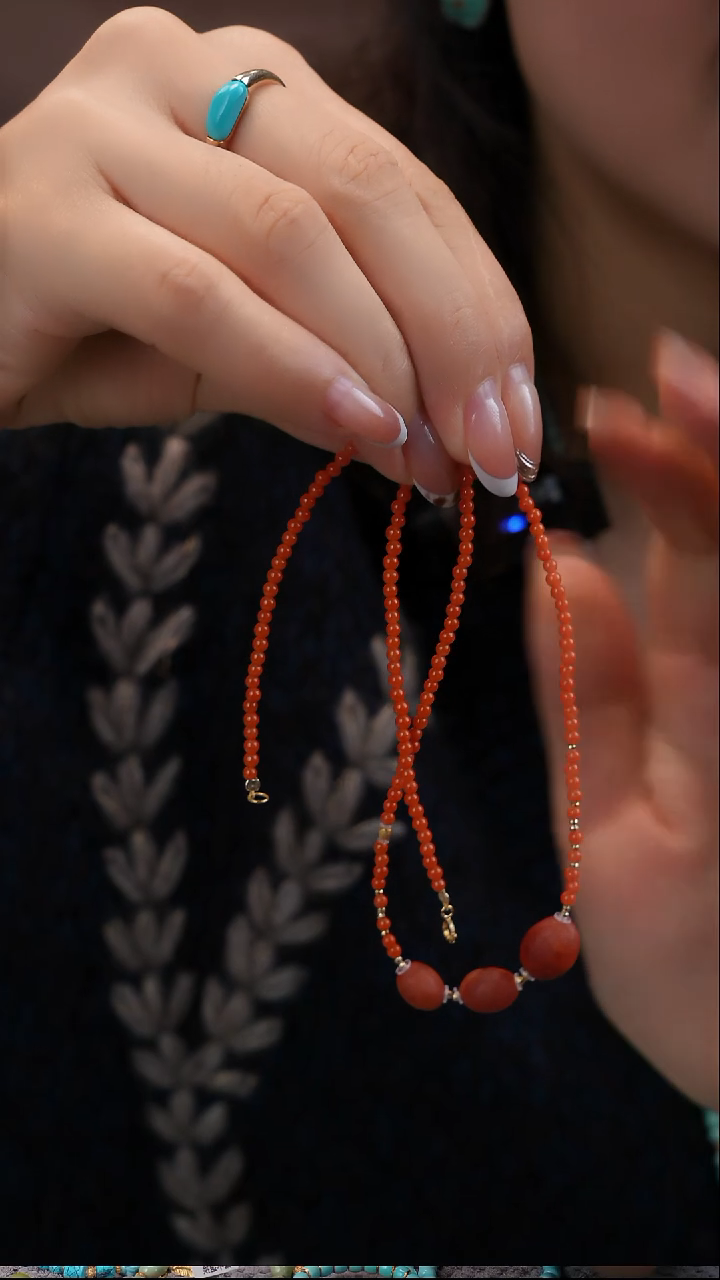 项链18K金镶嵌南红玛瑙1111