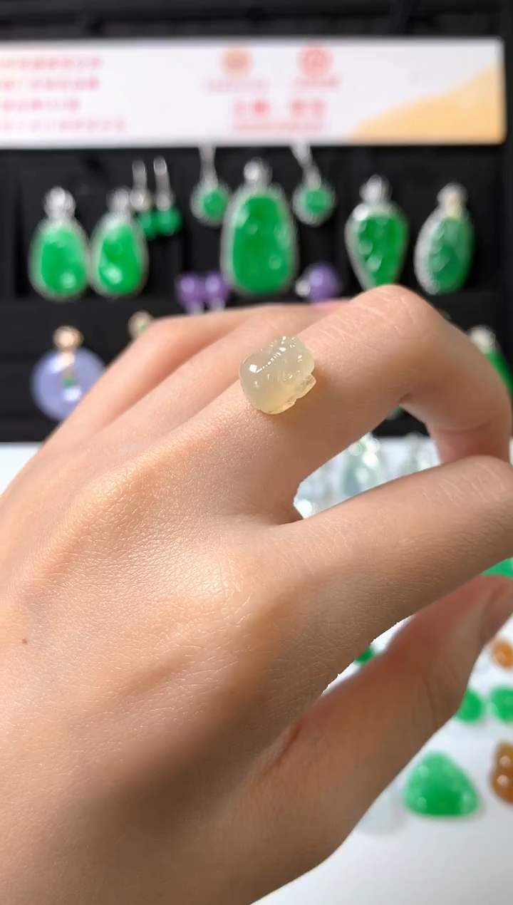 未镶嵌定制翡翠裸石（镶嵌定制）