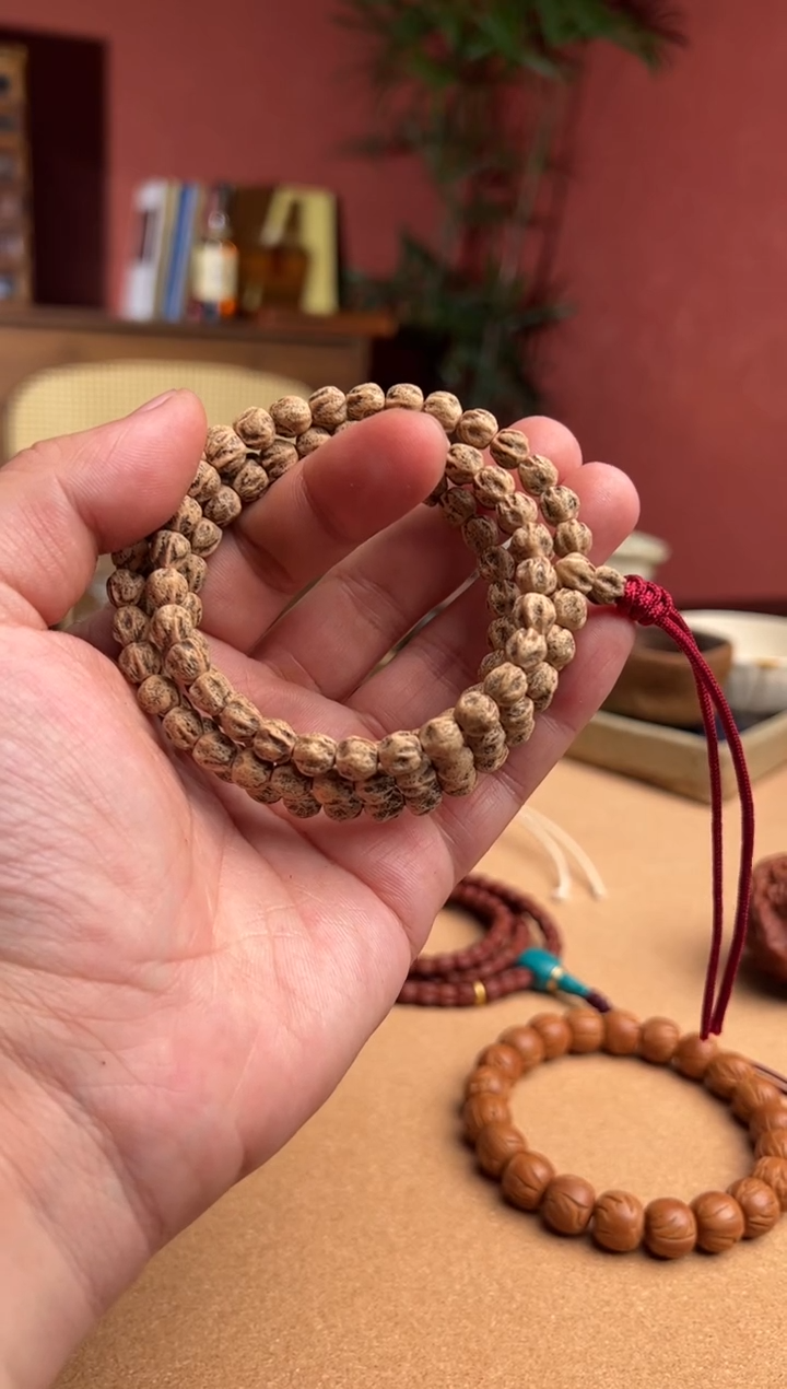 【闪购商品】柏香籽/百香籽手串021409