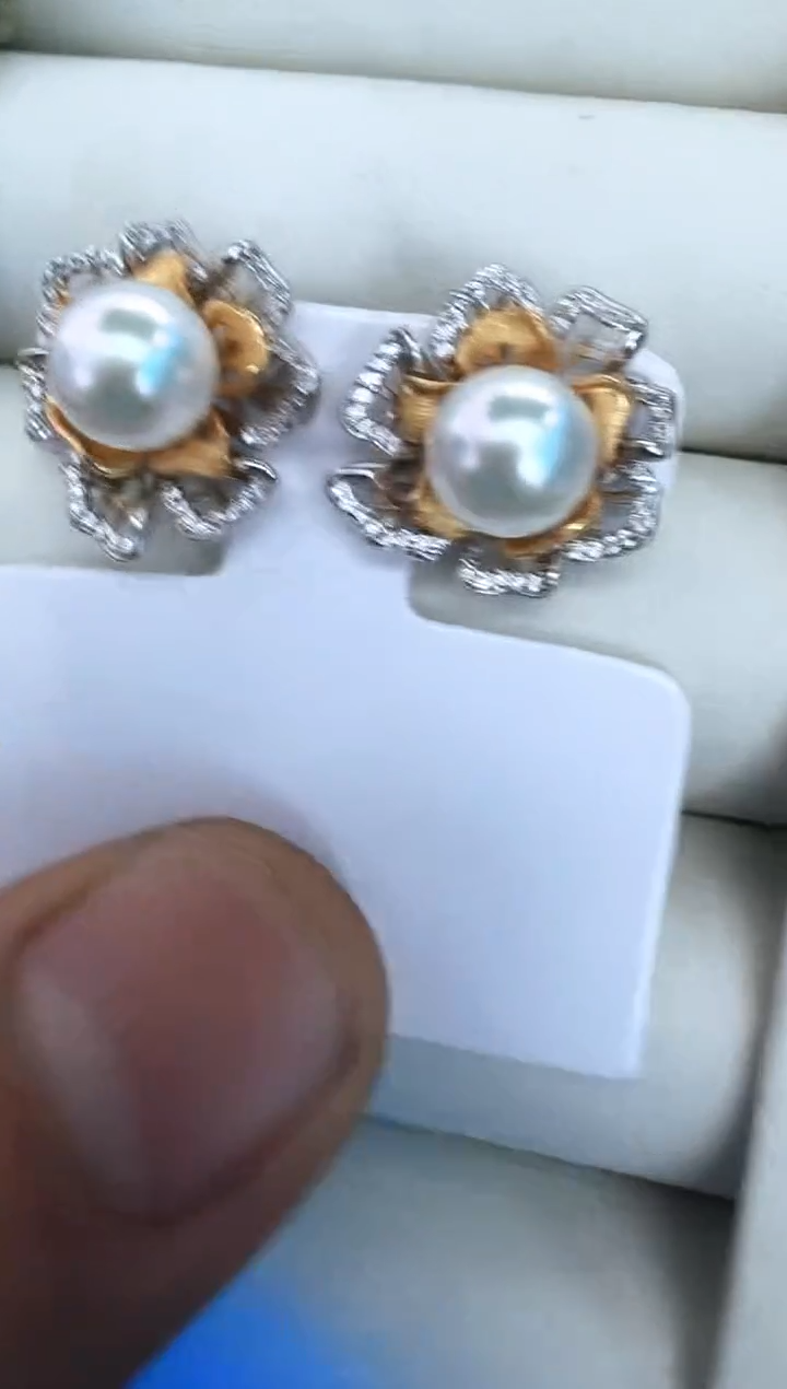 【闪购商品】海水珍珠耳饰银S925镶嵌耳钉