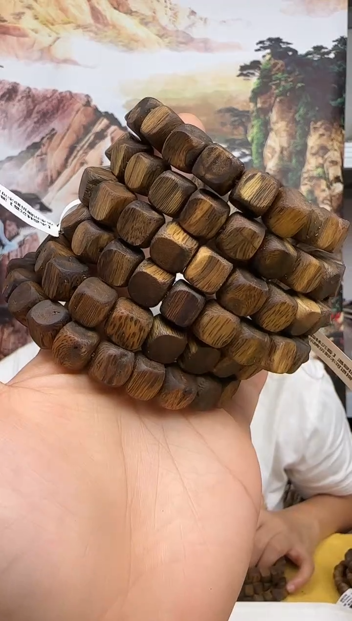 沉香沉香碎屑方卡F10白奇带虫漏沉香宠粉卡10-12克多样性发一