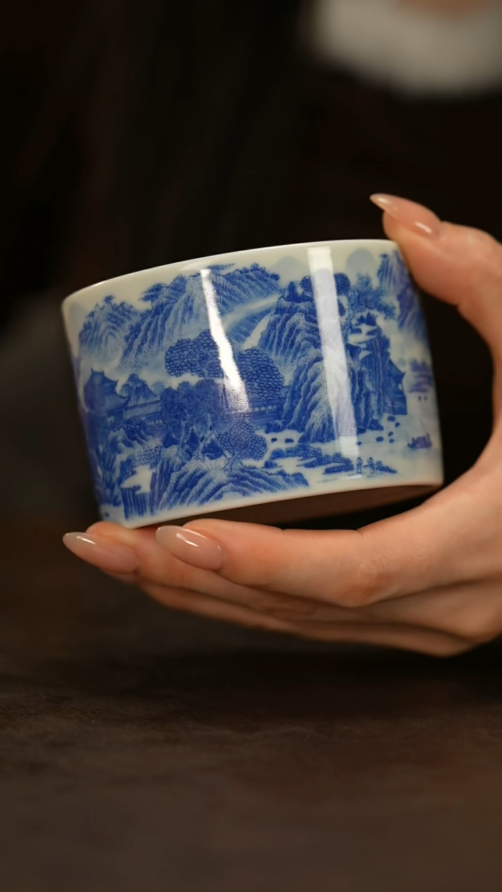 【闪购商品】瓷片占春生          