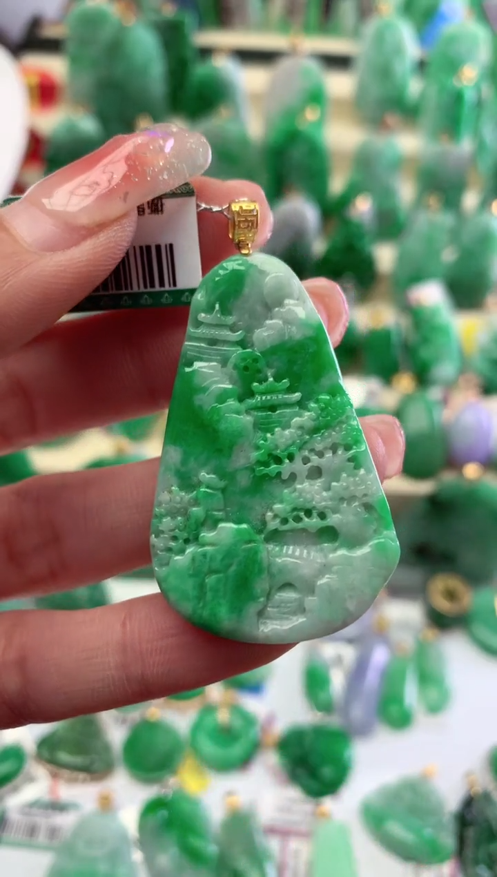 【闪购商品】翡翠颈饰18K金镶嵌挂件