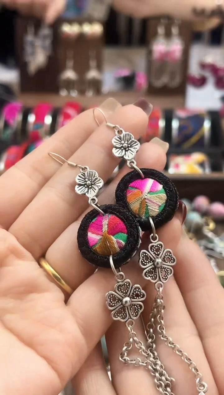 【闪购商品】织绣民族风老绣饰品036