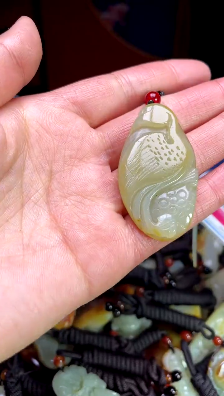 【闪购商品】和田玉颈饰未镶嵌3