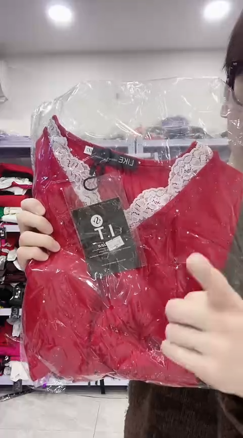 闪电购精品女装24S