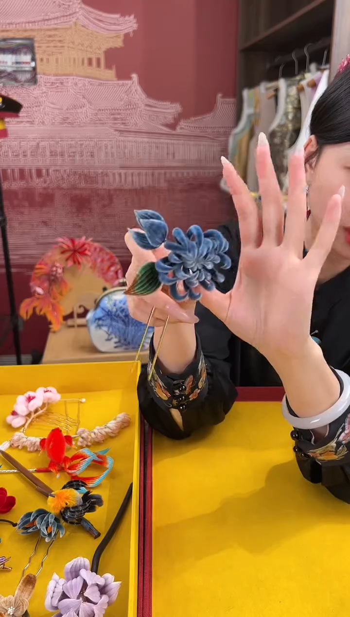 【闪购商品】刺绣非遗绒花（发饰）