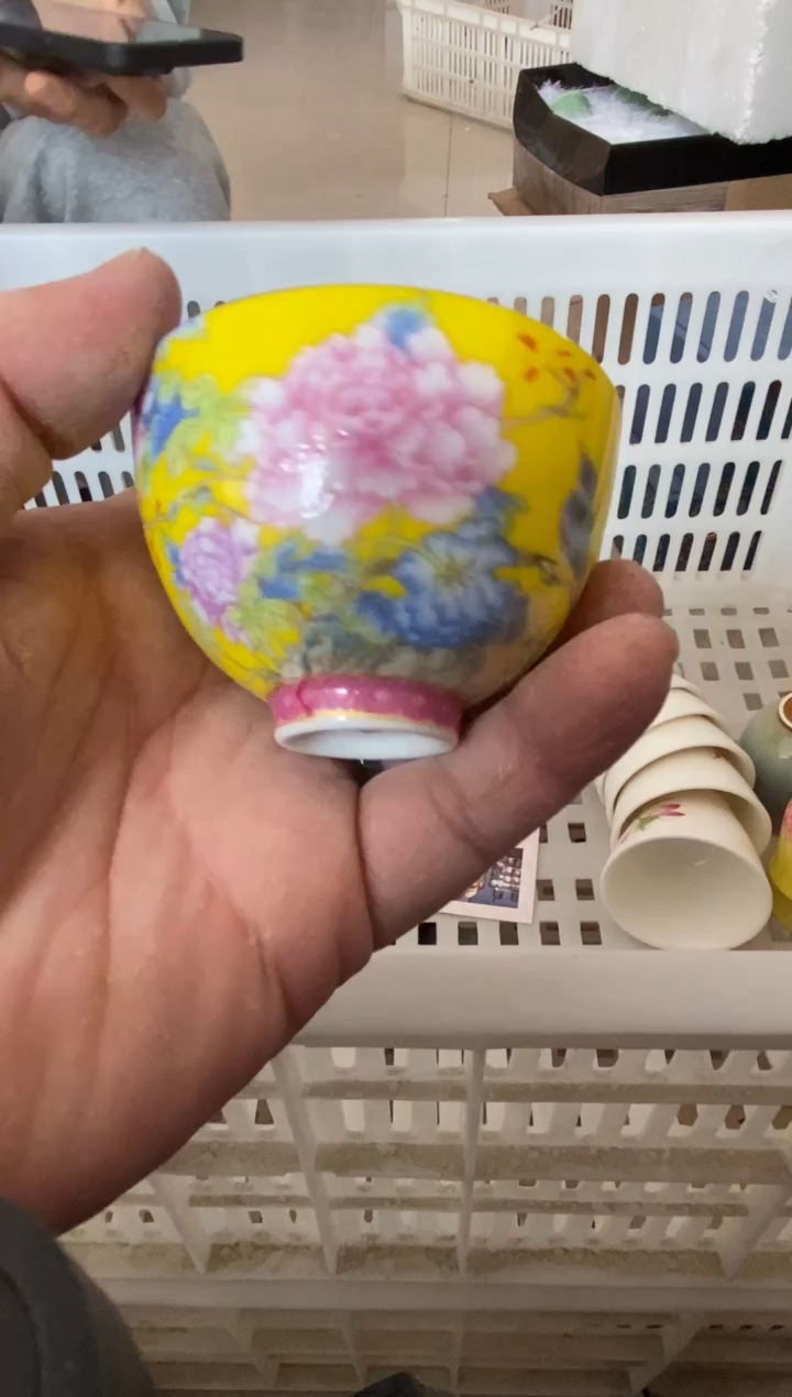 杯无运费险有瑕疵的摄影的产品有使用过的痕迹有点脏介意勿拍