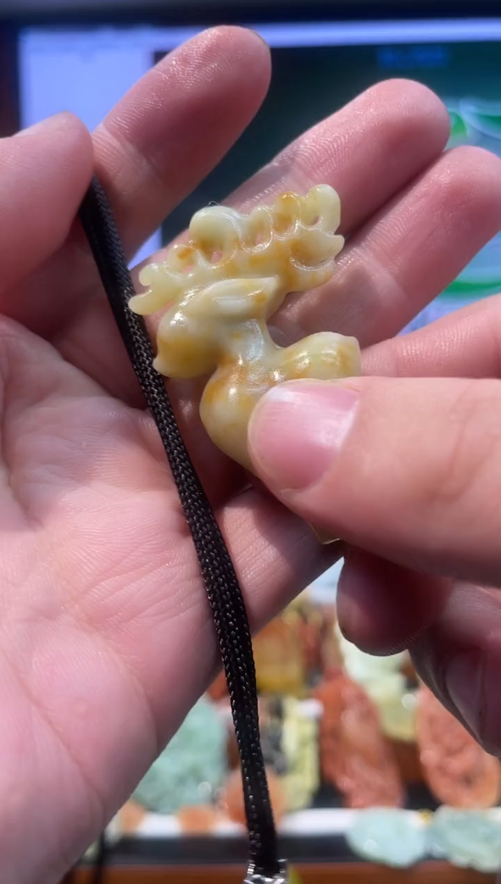 【闪购商品】岫玉吊坠未镶嵌·
