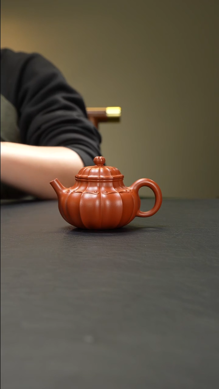 茶壶紫砂筋纹容天