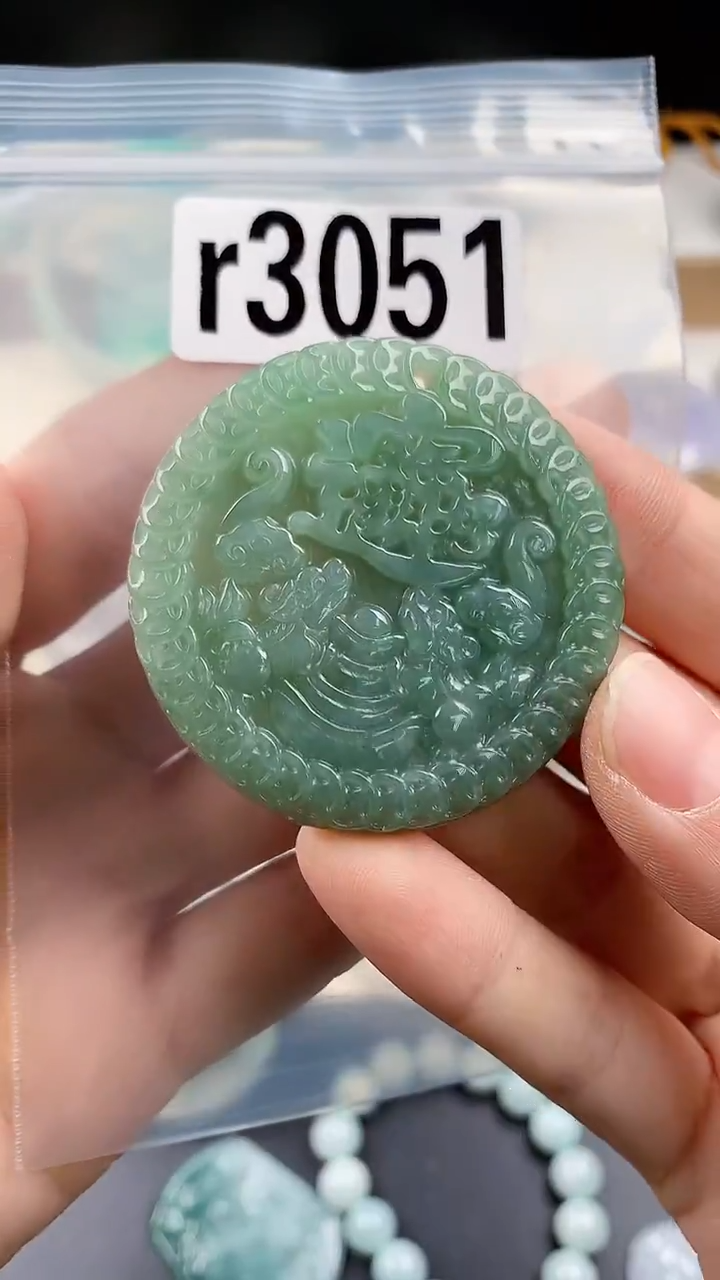 颈饰未镶嵌翡翠颈饰未镶嵌缅甸天然翡翠吊坠