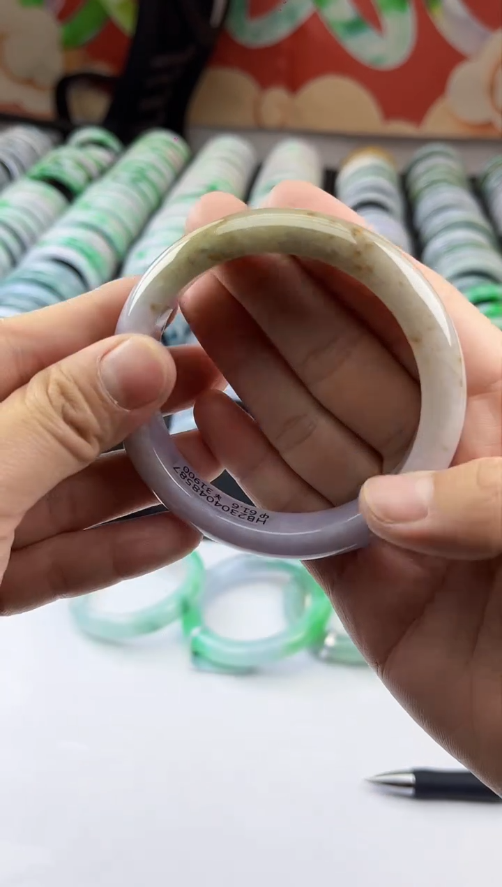 【闪购商品】翡翠手镯未镶嵌翡翠1