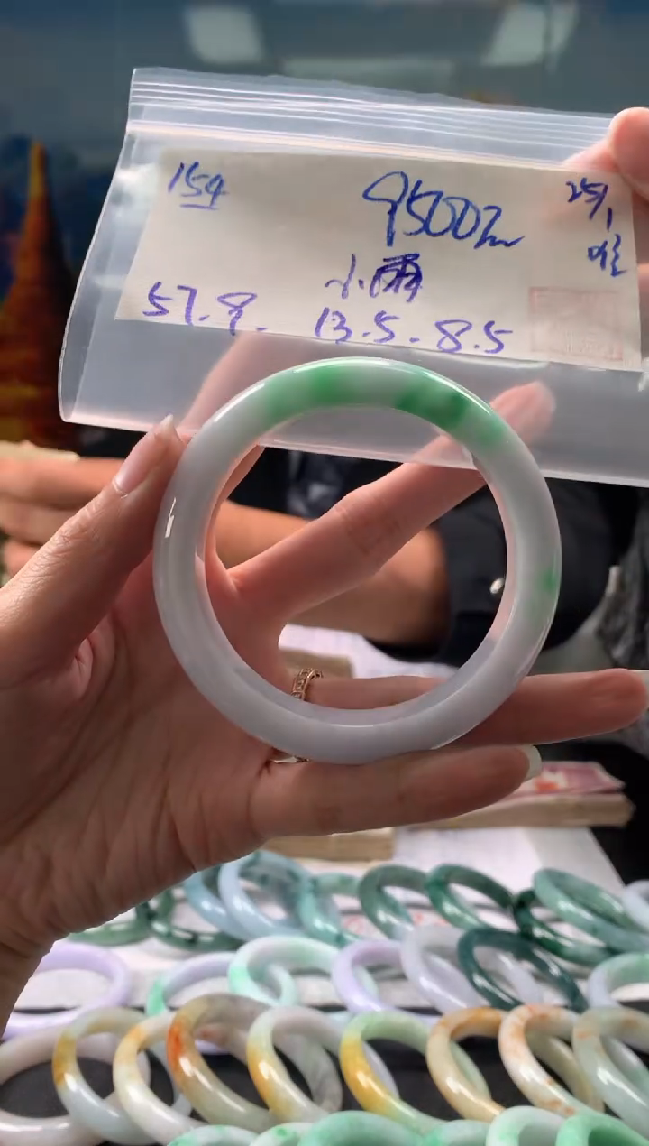【闪购商品】翡翠手镯未镶嵌翡翠手镯 下单联系小耳机#154