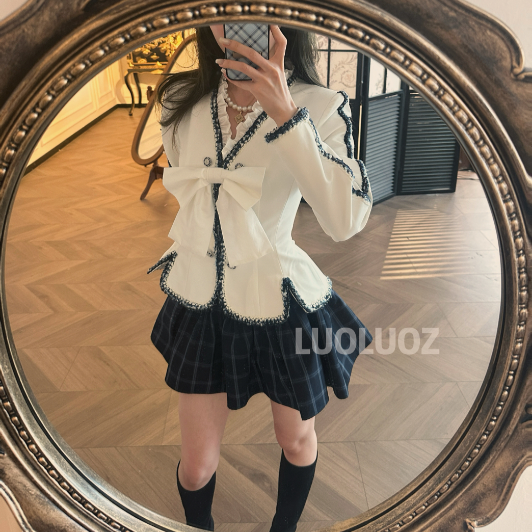 LUOLUOZ【心动际遇】气质蝴蝶结花边上衣＋半身裙裤两件套jF991