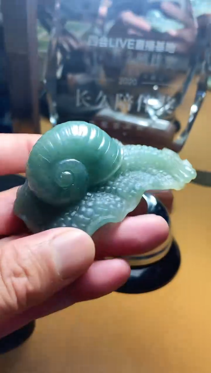 【闪购商品】翡翠把件未镶嵌扭转乾坤手把件