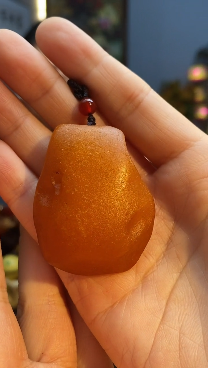 琥珀颈饰未镶嵌挂件