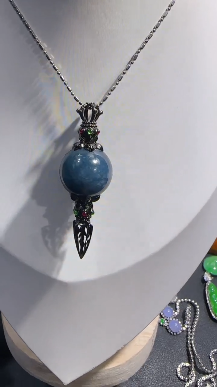 【闪购商品】翡翠吊坠(不含链)18K金镶嵌吊坠