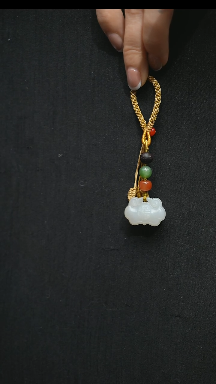 颈饰未镶嵌和田玉颈饰 未镶嵌 和田玉