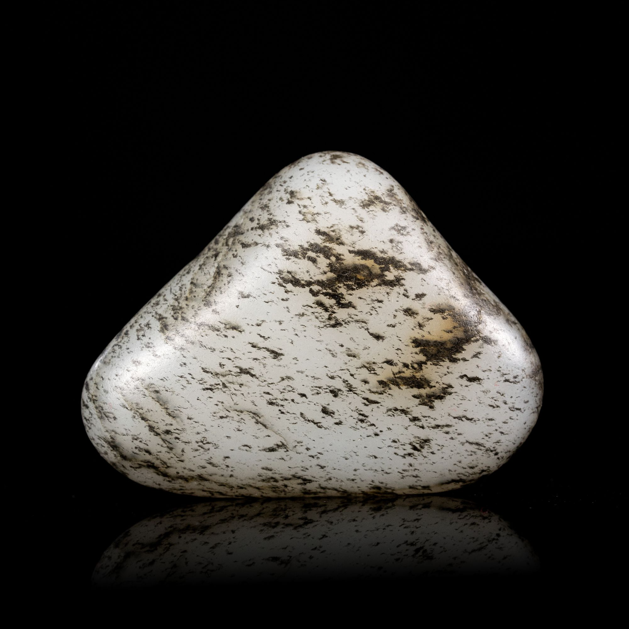 56.2克三角特色油库大挂件小手把原石