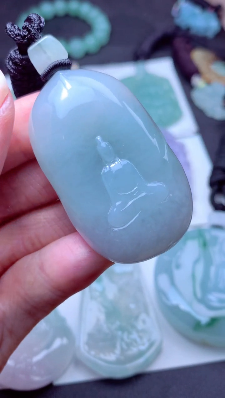 颈饰未镶嵌翡翠天然A货翡翠