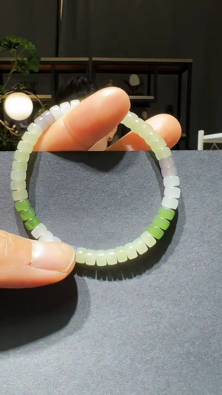 【闪购商品】和田玉手串未镶嵌6+药片