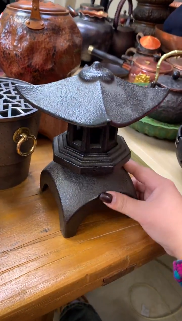 铸铁烛台   摆件