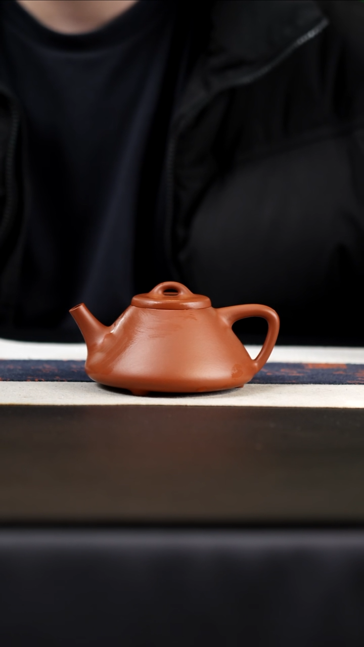 茶壶紫砂黄龙山朱泥，230cc
