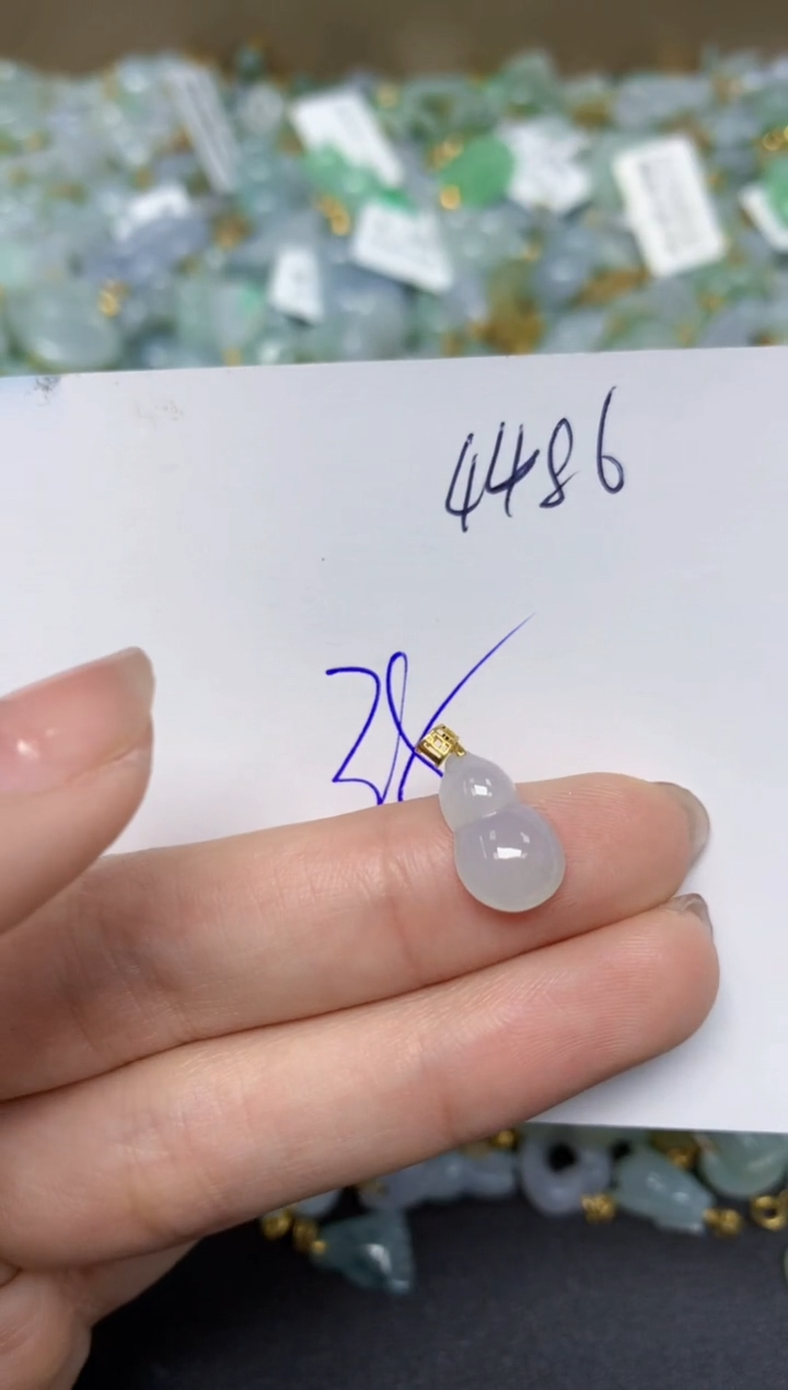 【闪购商品】翡翠颈饰18K金镶嵌天然翡翠A货