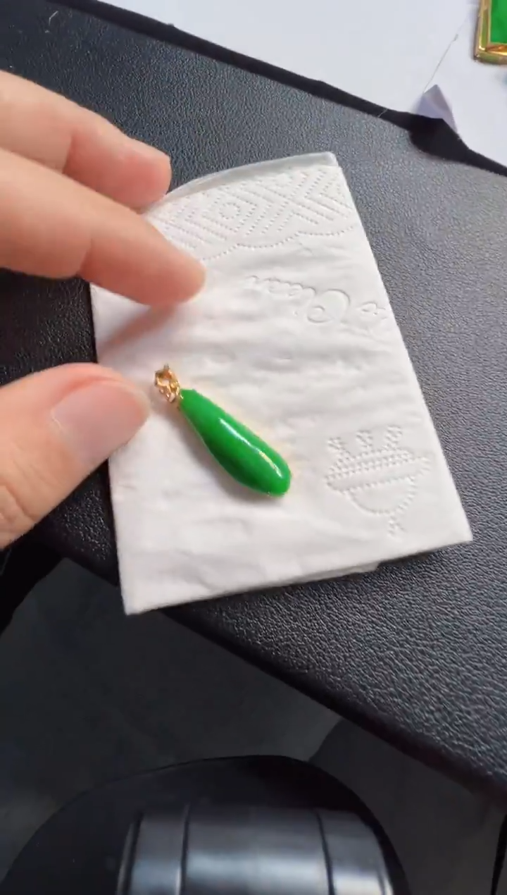 吊坠(不含链)18K金镶嵌翡翠2380