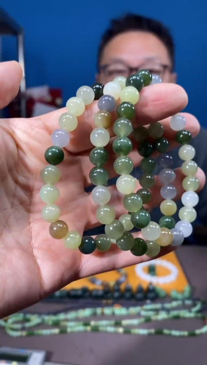 未镶嵌手链和田玉颜色多样性发货拍一发一