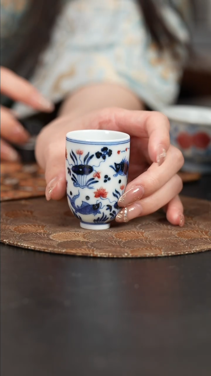 【闪购商品】杯屹朴堂釉里红鱼藻