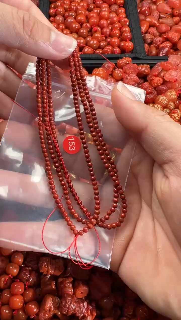 【闪购商品】南红玛瑙颈饰未镶嵌1