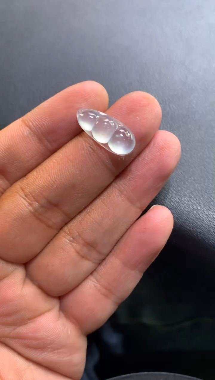 【闪购商品】翡翠颈饰未镶嵌豆子