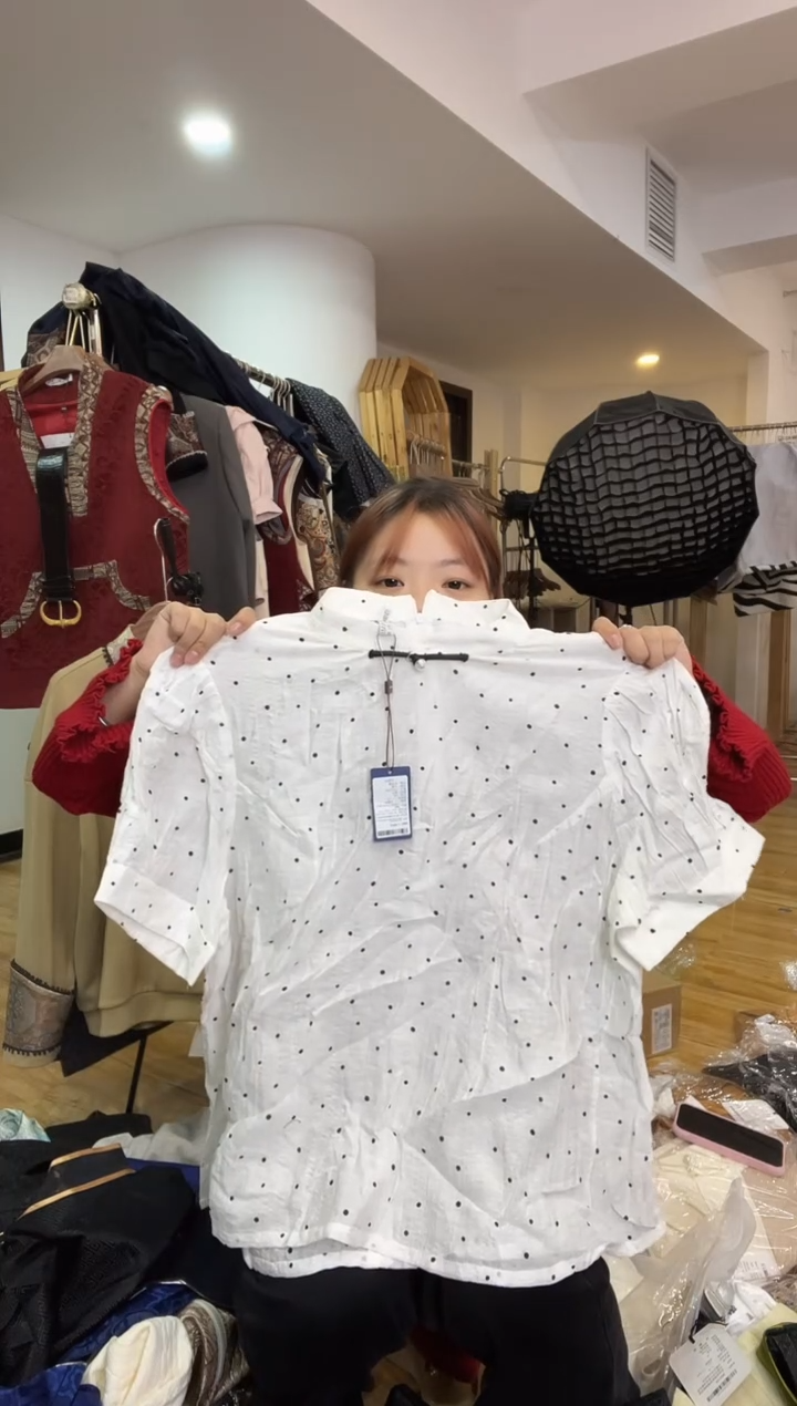 4XL码    145-155斤    短袖 