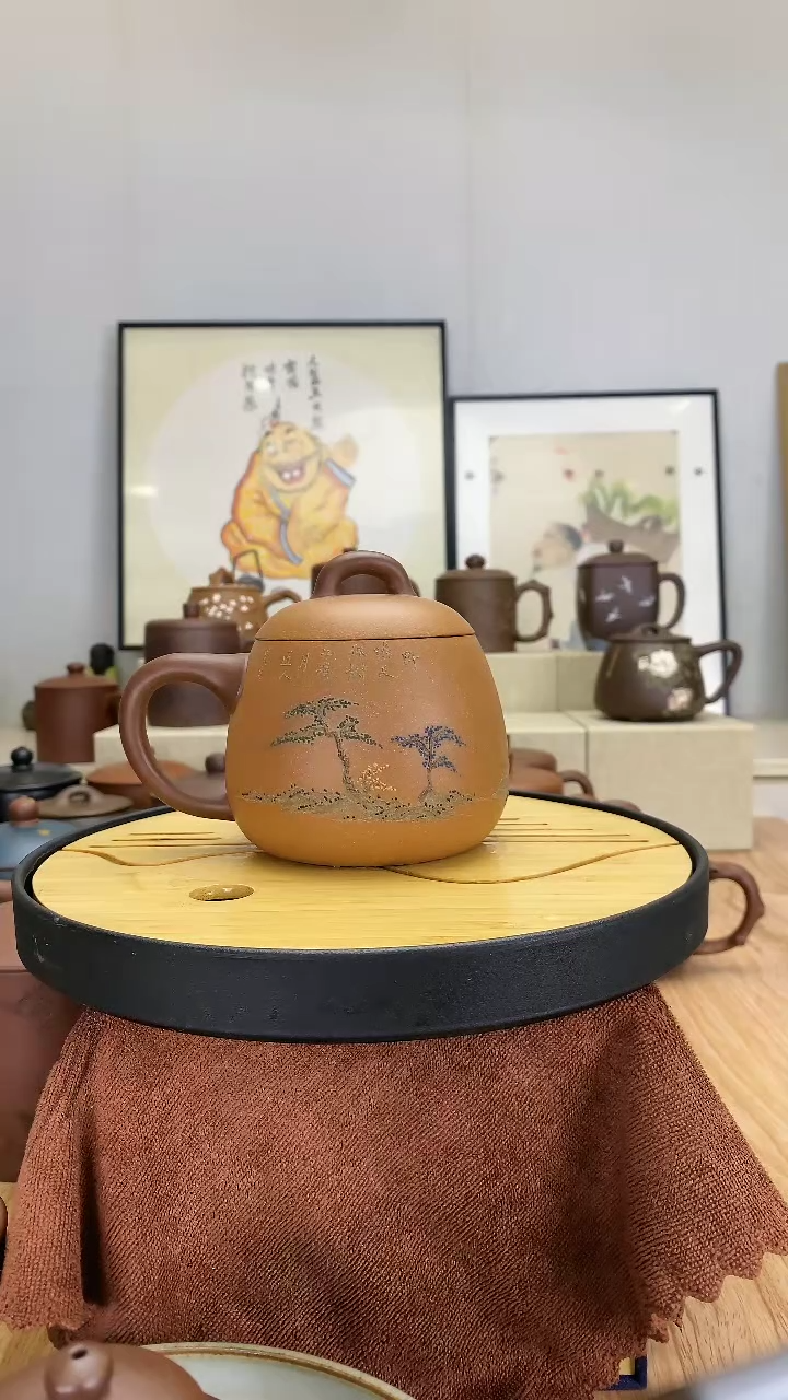 【闪购商品】紫砂茶杯粉浆山水胖福盖杯