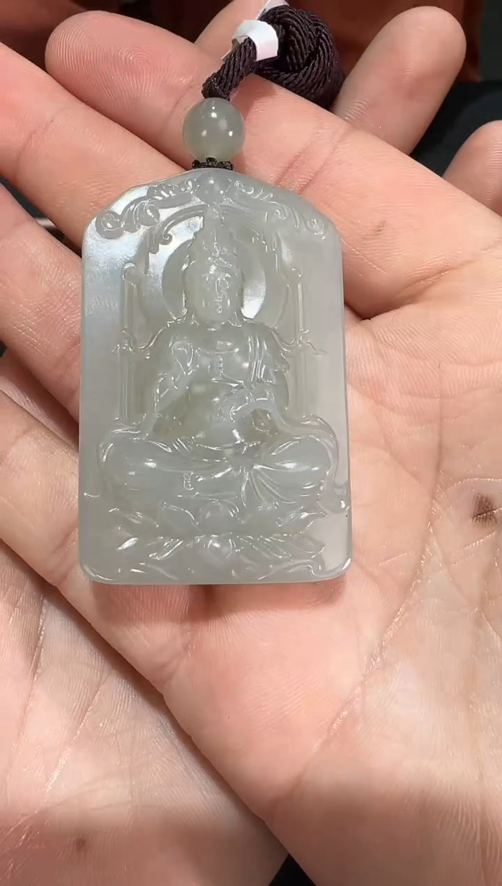 【闪购商品】和田玉颈饰未镶嵌且末料青白玉观音.