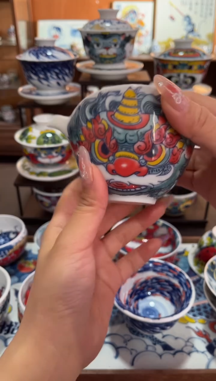 陶昨明宝瓶（福利价格）