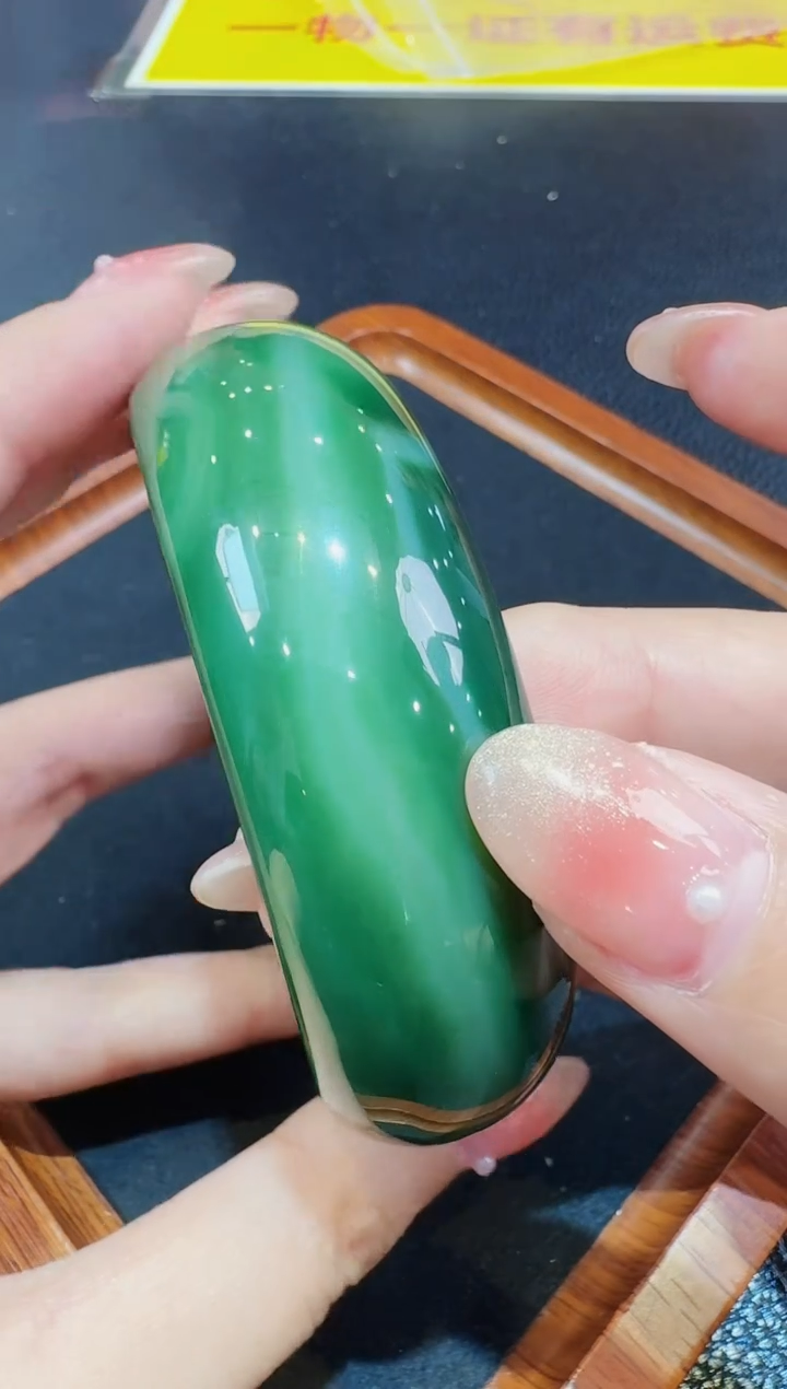 【闪购商品】玛瑙/玉髓手镯未镶嵌发一件