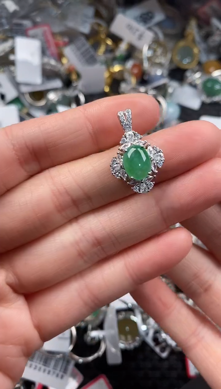 银S925镶嵌戒指翡翠888               5